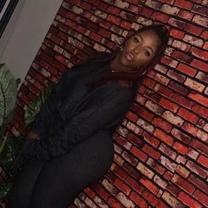 Meet your Posher, Kellie